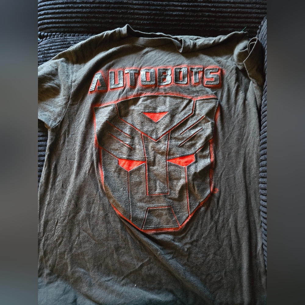 Universal Studios M Autobots Puff Print Graphic Tee